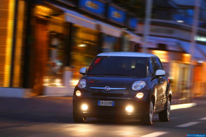 2013 Fiat 500L - фотография 25 из 35 2013 Fiat 500L - фотография 25 из 35