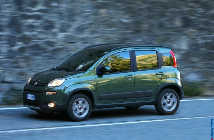 2013 Fiat Panda 4x4 - фотография 35 из 61 2013 Fiat Panda 4x4 - фотография 35 из 61