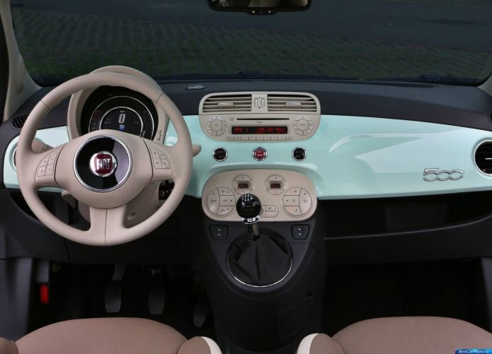 2014 Fiat 500 Cult - фотография 20 из 40 2014 Fiat 500 Cult - фотография 20 из 40