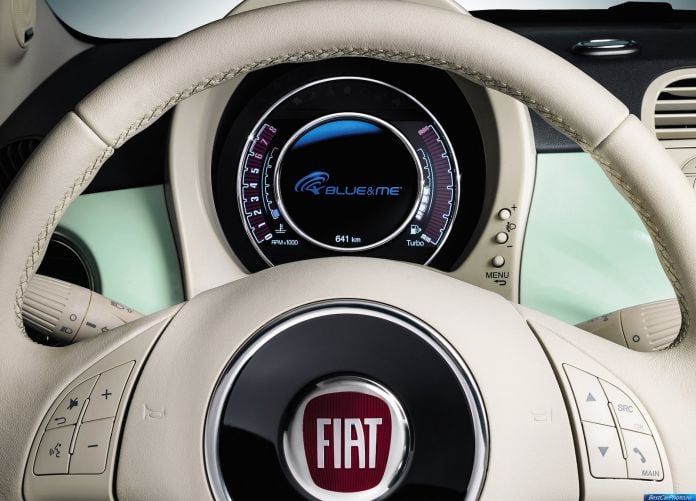 2014 Fiat 500 Cult - фотография 28 из 40 2014 Fiat 500 Cult - фотография 28 из 40
