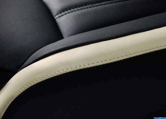 2014 Fiat 500 Cult - фотография 35 из 40 2014 Fiat 500 Cult - фотография 35 из 40