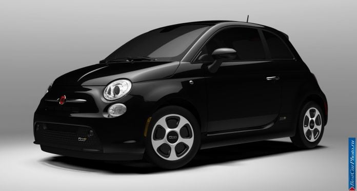 2014 Fiat 500e - фотография 23 из 36 2014 Fiat 500e - фотография 23 из 36