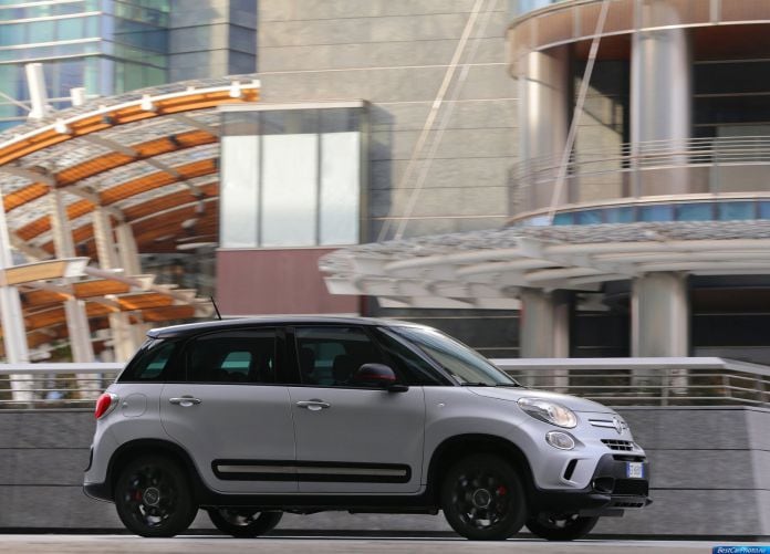 2014 Fiat 500L Beats Edition - фотография 24 из 50