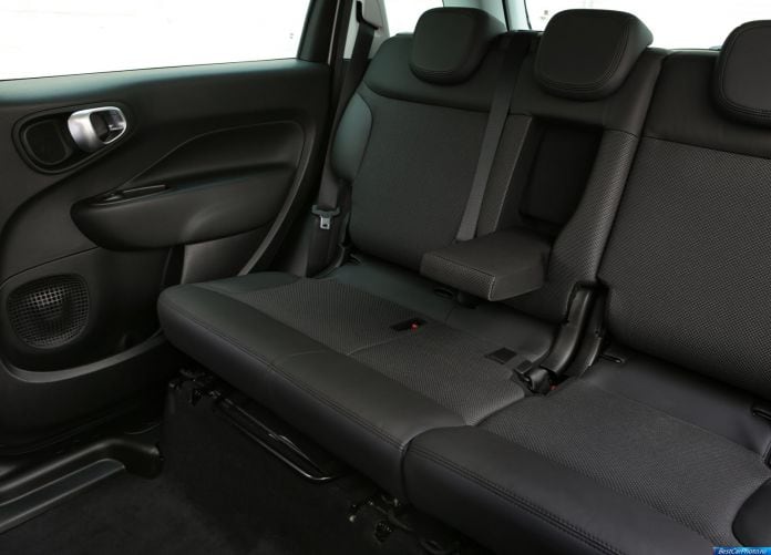 2014 Fiat 500L Beats Edition - фотография 37 из 50 2014 Fiat 500L Beats Edition - фотография 37 из 50