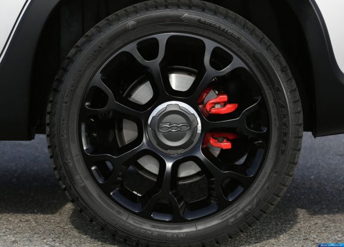 2014 Fiat 500L Beats Edition - фотография 47 из 50
