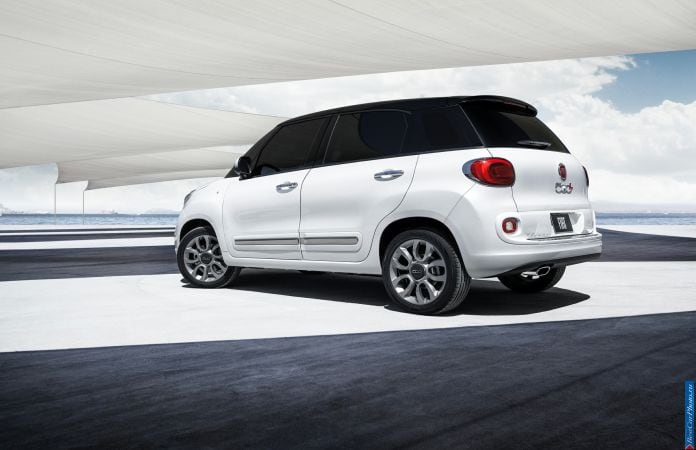 2014 Fiat 500L US Version - фотография 4 из 40 2014 Fiat 500L US Version - фотография 4 из 40