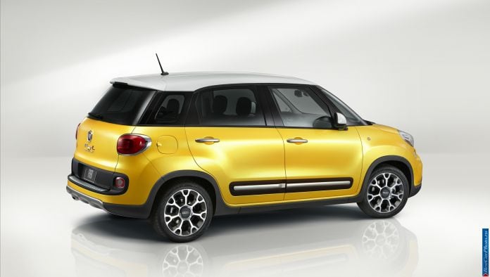 2014 Fiat 500L US Version - фотография 26 из 40