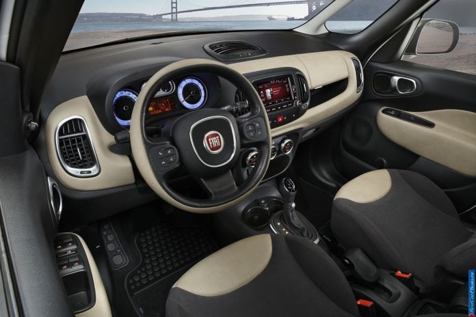 2014 Fiat 500L US Version - фотография 33 из 40