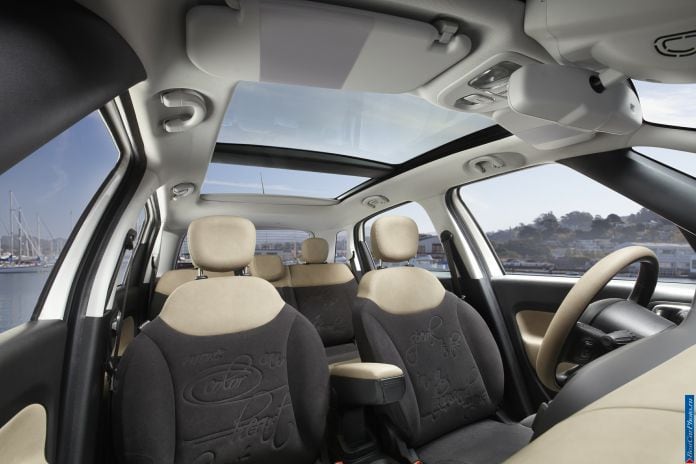 2014 Fiat 500L US Version - фотография 39 из 40 2014 Fiat 500L US Version - фотография 39 из 40