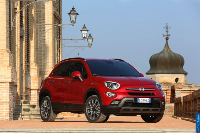 2015 Fiat 500X Cross - фотография 2 из 38 2015 Fiat 500X Cross - фотография 2 из 38
