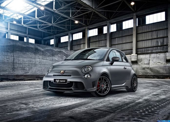 2015 Fiat 695 Abarth Biposto - фотография 1 из 5