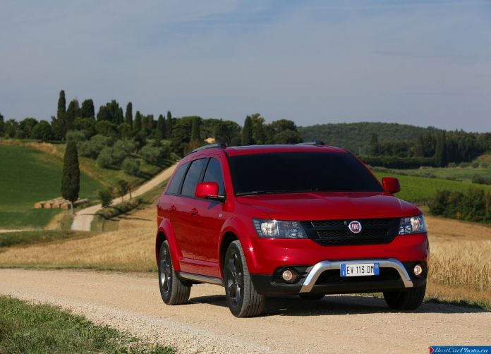 2015 Fiat Freemont Cross - фотография 7 из 88 2015 Fiat Freemont Cross - фотография 7 из 88