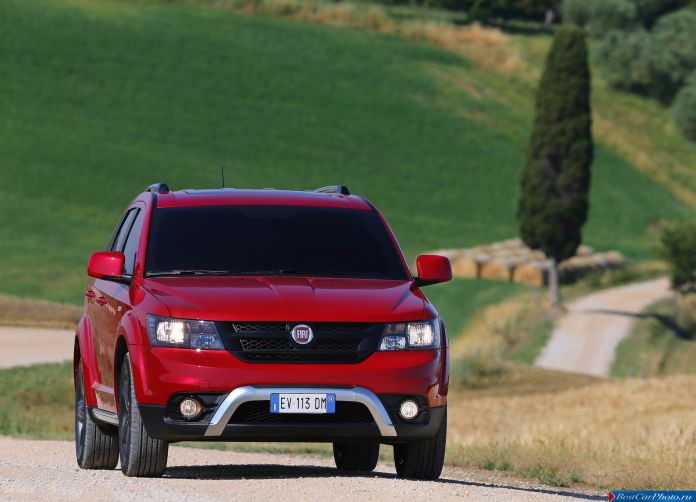 2015 Fiat Freemont Cross - фотография 21 из 88 2015 Fiat Freemont Cross - фотография 21 из 88