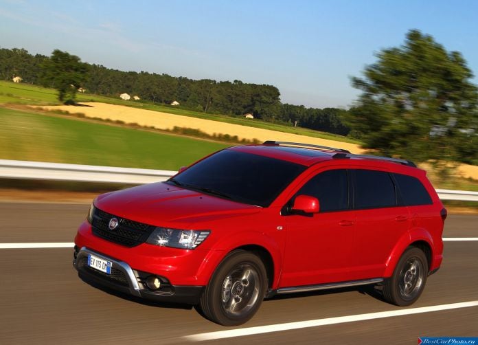 2015 Fiat Freemont Cross - фотография 27 из 88 2015 Fiat Freemont Cross - фотография 27 из 88