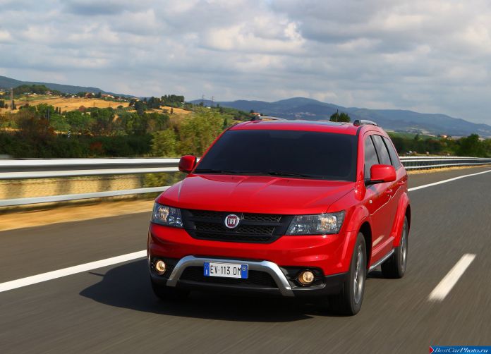 2015 Fiat Freemont Cross - фотография 28 из 88 2015 Fiat Freemont Cross - фотография 28 из 88