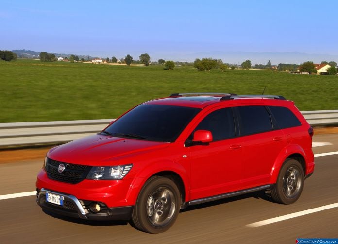2015 Fiat Freemont Cross - фотография 33 из 88 2015 Fiat Freemont Cross - фотография 33 из 88
