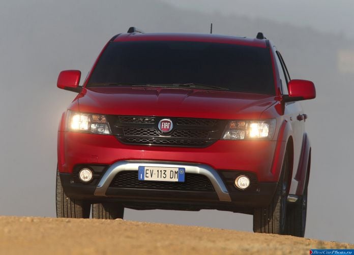 2015 Fiat Freemont Cross - фотография 42 из 88 2015 Fiat Freemont Cross - фотография 42 из 88