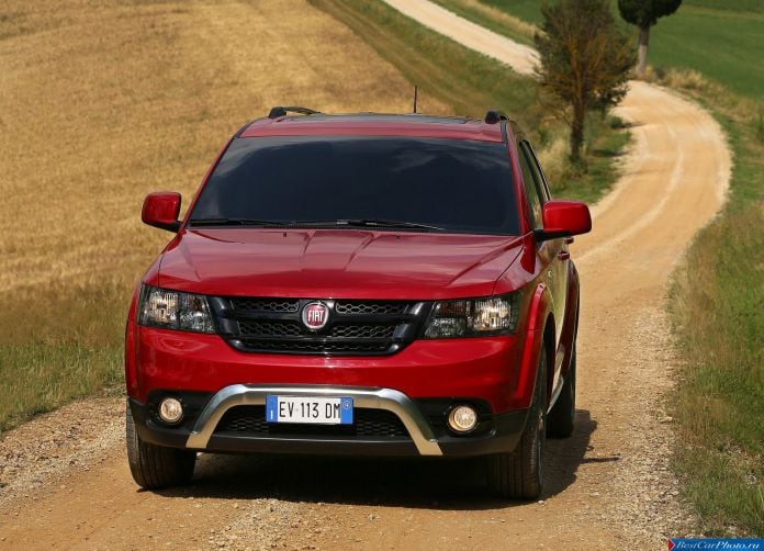 2015 Fiat Freemont Cross - фотография 43 из 88 2015 Fiat Freemont Cross - фотография 43 из 88