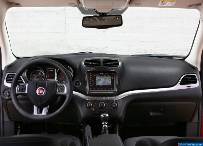 2015 Fiat Freemont Cross - фотография 61 из 88 2015 Fiat Freemont Cross - фотография 61 из 88