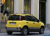 fiat_2015_panda_cross_043.jpg