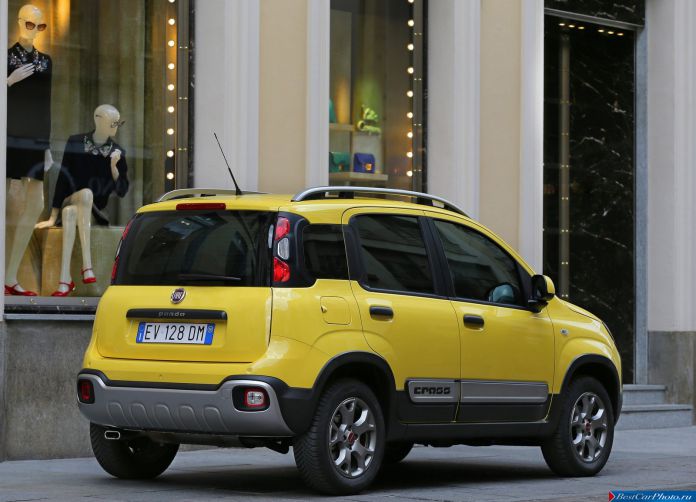2015 Fiat Panda Cross - фотография 43 из 74 2015 Fiat Panda Cross - фотография 43 из 74