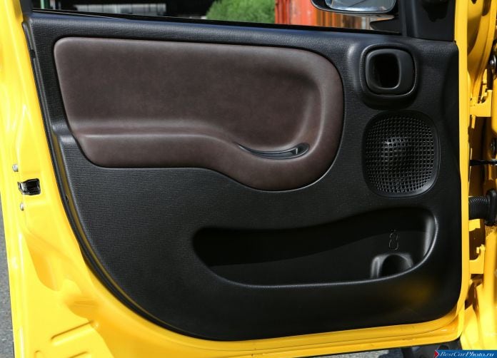 2015 Fiat Panda Cross - фотография 68 из 74 2015 Fiat Panda Cross - фотография 68 из 74