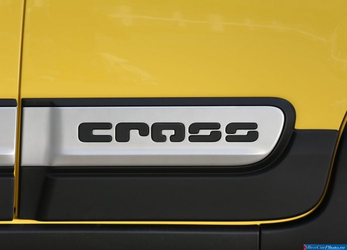 2015 Fiat Panda Cross - фотография 73 из 74 2015 Fiat Panda Cross - фотография 73 из 74