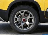 fiat_2015_panda_cross_074.jpg