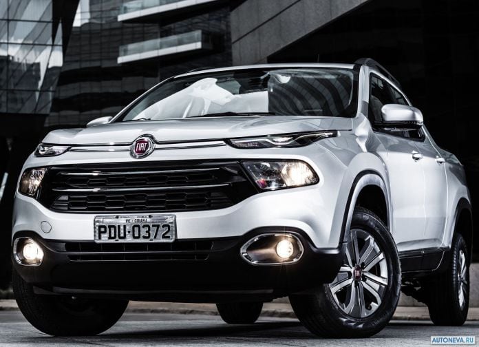 2016 Fiat Toro - фотография 2 из 149