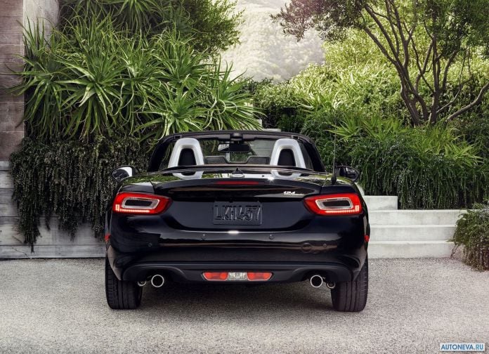 2017 Fiat 124 Spider - фотография 9 из 33 2017 Fiat 124 Spider - фотография 9 из 33