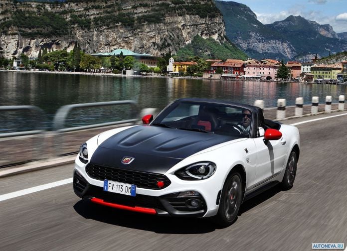 2017 Fiat 124 Spider Abarth - фотография 2 из 17 2017 Fiat 124 Spider Abarth - фотография 2 из 17