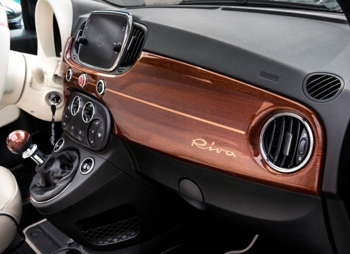 2017 Fiat 500 Riva - фотография 19 из 27 2017 Fiat 500 Riva - фотография 19 из 27