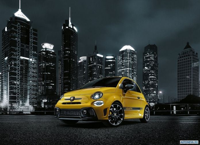 2017 Fiat 595 Abarth - фотография 3 из 24 2017 Fiat 595 Abarth - фотография 3 из 24