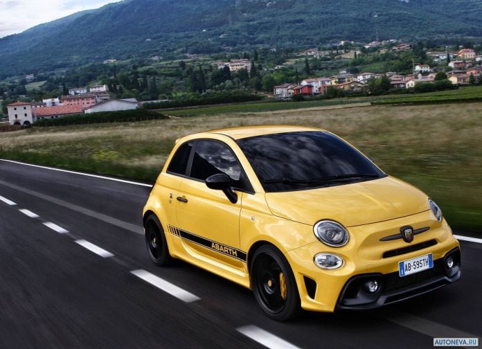 2017 Fiat 595 Abarth - фотография 5 из 24 2017 Fiat 595 Abarth - фотография 5 из 24