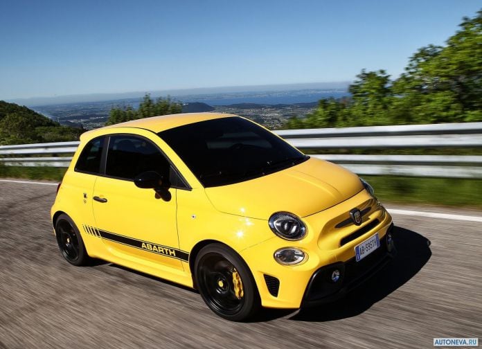 2017 Fiat 595 Abarth - фотография 13 из 24 2017 Fiat 595 Abarth - фотография 13 из 24