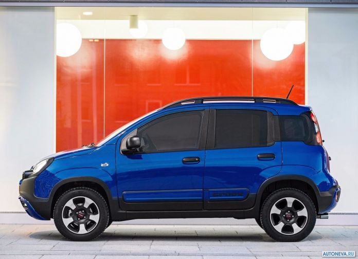 2017 Fiat Panda City Cross - фотография 18 из 32 2017 Fiat Panda City Cross - фотография 18 из 32