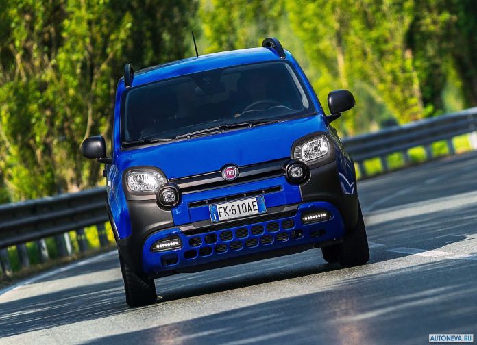 2017 Fiat Panda City Cross - фотография 23 из 32 2017 Fiat Panda City Cross - фотография 23 из 32
