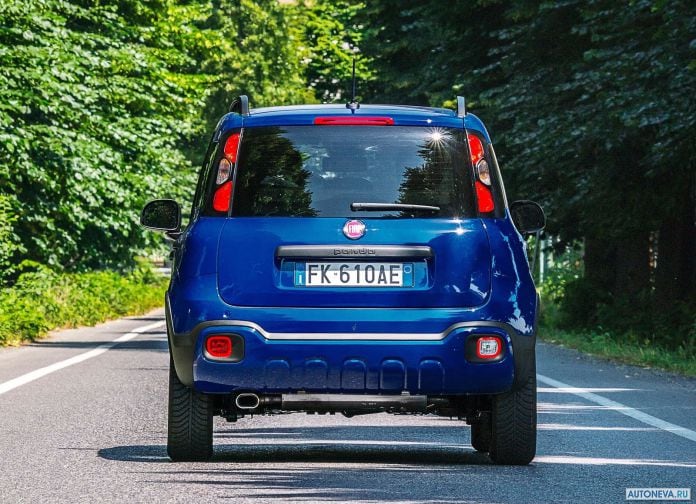 2017 Fiat Panda City Cross - фотография 25 из 32 2017 Fiat Panda City Cross - фотография 25 из 32