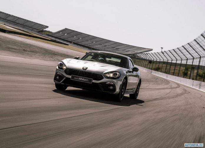 2018 Fiat 124 GT Abarth - фотография 12 из 53 2018 Fiat 124 GT Abarth - фотография 12 из 53