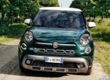fiat_2018_500l_cross_010.jpg