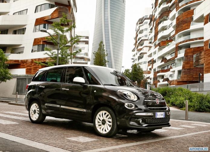 2018 Fiat 500L Wagon - фотография 1 из 10