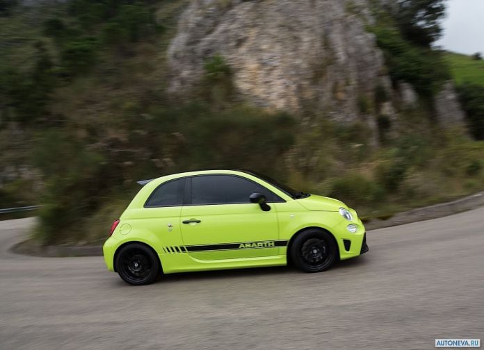 2019 Fiat 595 Abarth - фотография 19 из 55