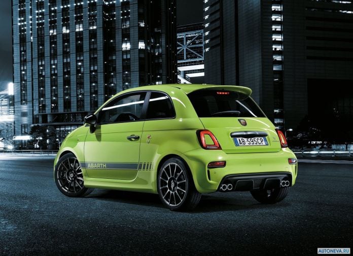 2019 Fiat 595 Abarth - фотография 21 из 55 2019 Fiat 595 Abarth - фотография 21 из 55