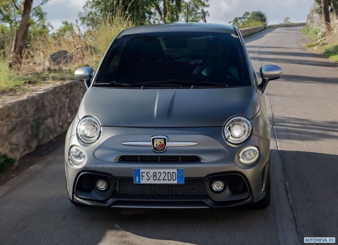 2019 Fiat 595 Abarth - фотография 29 из 55