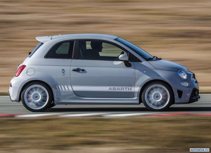 2019 Fiat 595 Abarth Esseesse - фотография 15 из 37 2019 Fiat 595 Abarth Esseesse - фотография 15 из 37