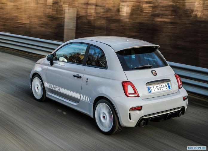2019 Fiat 595 Abarth Esseesse - фотография 17 из 37 2019 Fiat 595 Abarth Esseesse - фотография 17 из 37