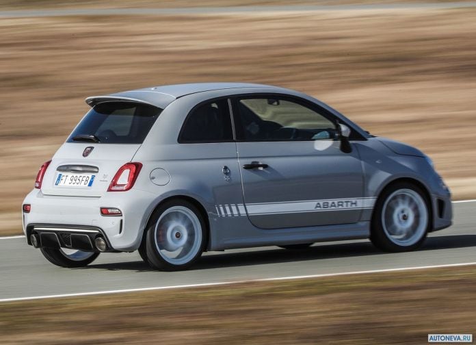 2019 Fiat 595 Abarth Esseesse - фотография 19 из 37 2019 Fiat 595 Abarth Esseesse - фотография 19 из 37