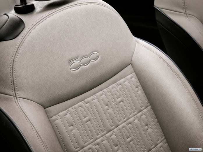 2020 Fiat 500 La Prima Italia - фотография 12 из 29 2020 Fiat 500 La Prima Italia - фотография 12 из 29