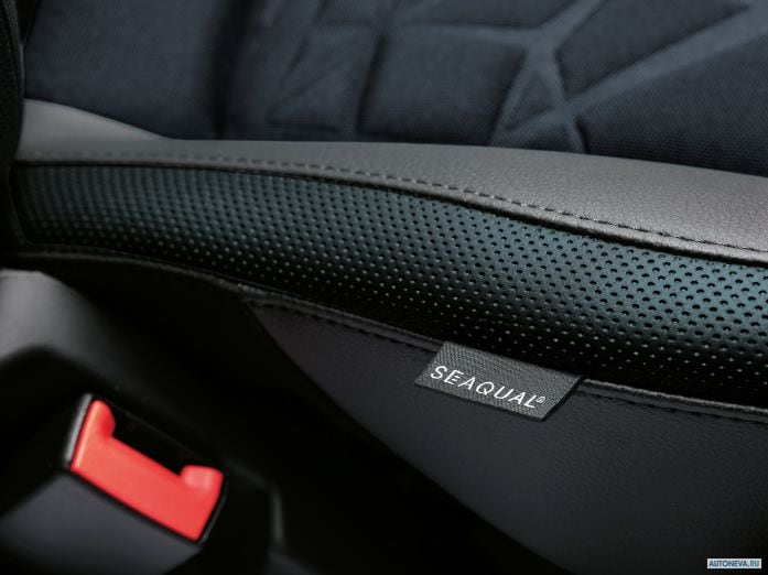 2020 Fiat 500c Hybrid Launch Edition - фотография 20 из 26 2020 Fiat 500c Hybrid Launch Edition - фотография 20 из 26