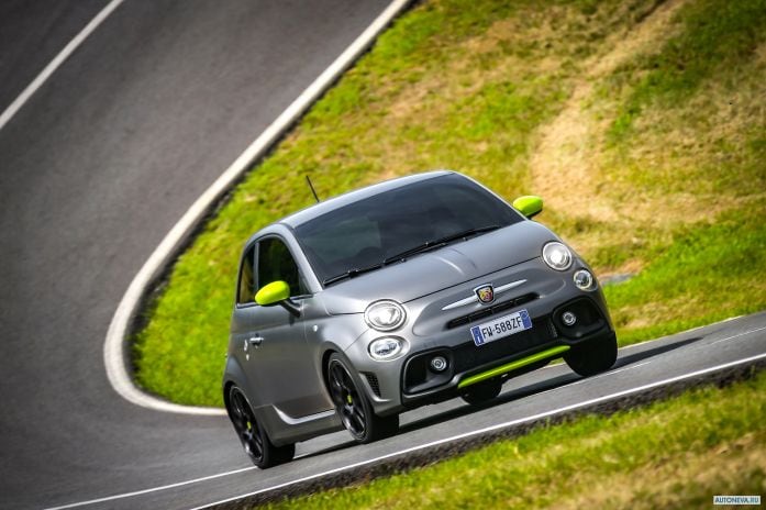 2020 Fiat 595 Abarth Pista - фотография 5 из 33